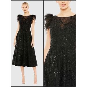 NW0T MAC DUGGAL 20400 Black Feather Shoulder Embellished Dress Size 8